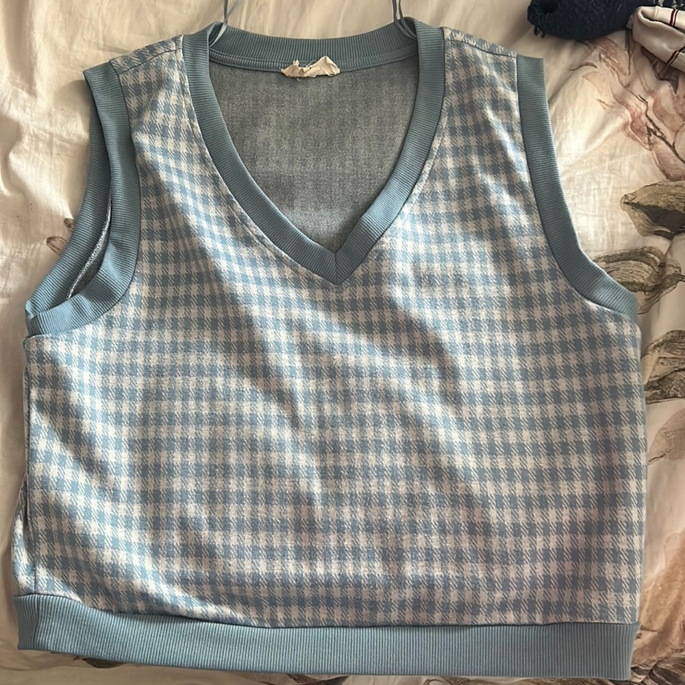 blue vest, size L, meraki